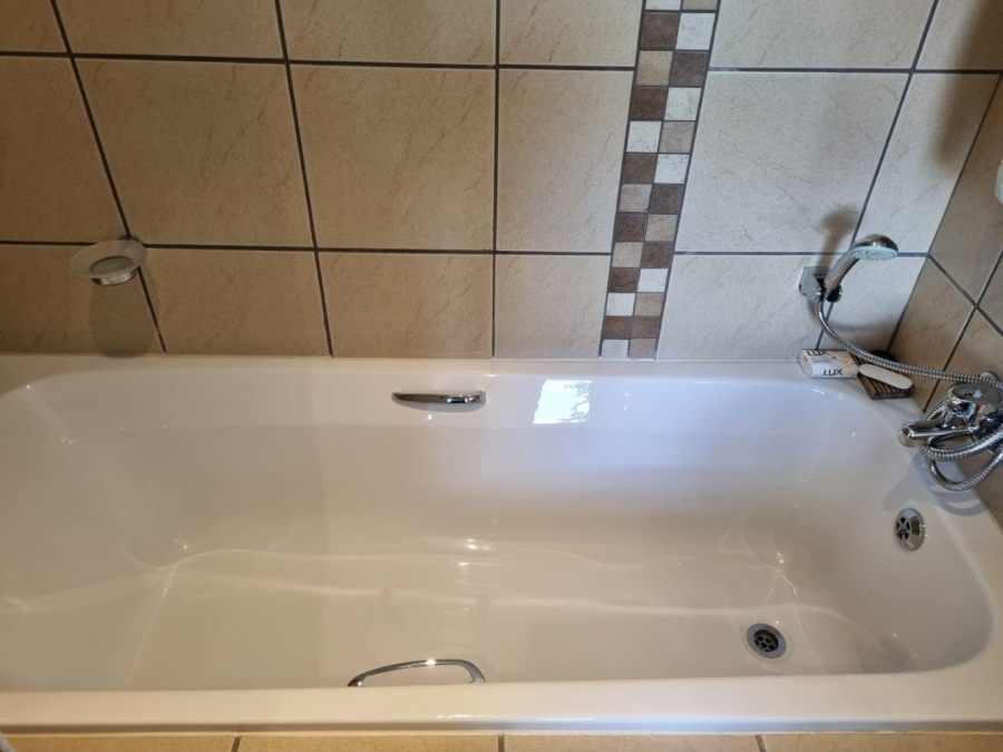 3 Bedroom Property for Sale in Wild Olive Estate Free State